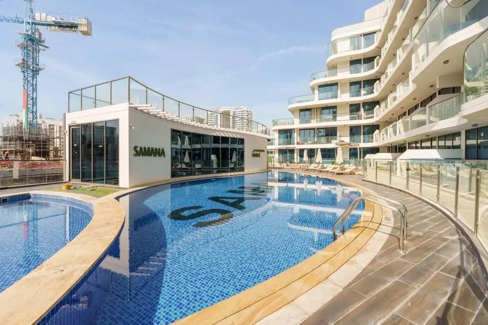 Pools at the Park Views by Samana residence
